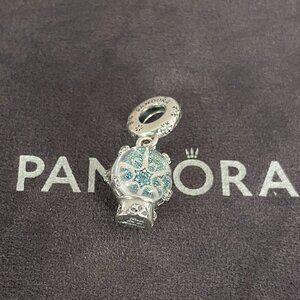 Pandora New Snowflake Snowglobe Dangle Charm